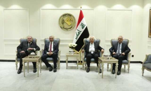 الوفدان المصري واليمني يصلان بغداد