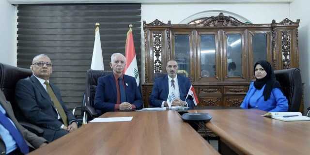 العراق وبريطانيا يوقعان أول اتفاقية في مجال سوق الأوراق المالية