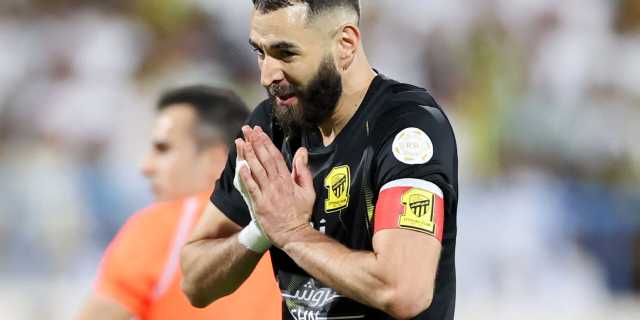 هل مُنع بنزيما من دخول الأراضي العراقية ؟