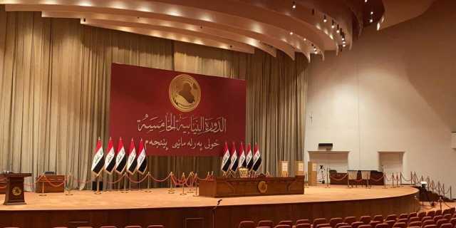 البرلمان يؤجل انعقاد جلسة نصف ساعة