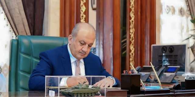 سحب يد أمين عام وزارة الدفاع واحالته للتحقيق