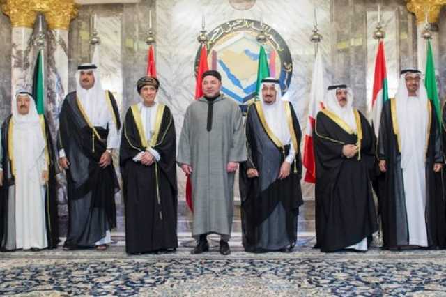 هل يشارك الملك محمد السادس في القمة الخليجية اليوم بالدوحة ؟