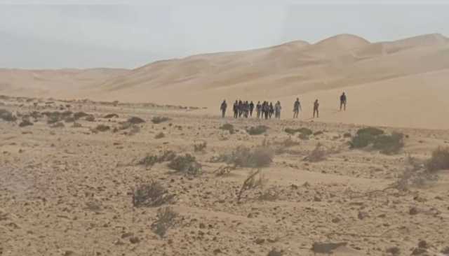 مهاجرون أفارقة يهاجمون مقرا للقوات المساعدة ببوجدور