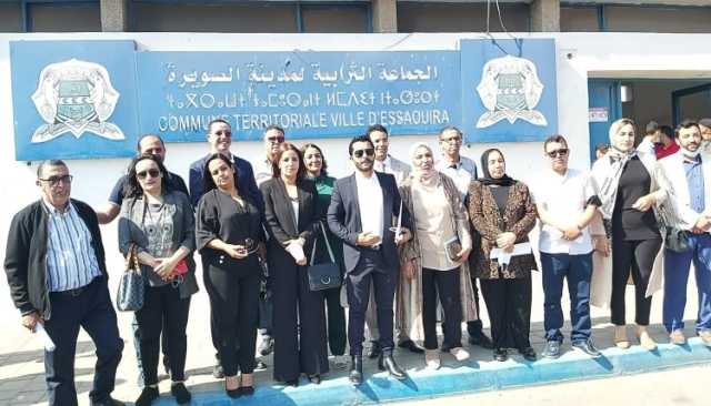 رئيس بلدية الصويرة يمنح دعماً سميناً بقيمة 100 ألف درهم لجمعية يقبع رئيسها في السجن