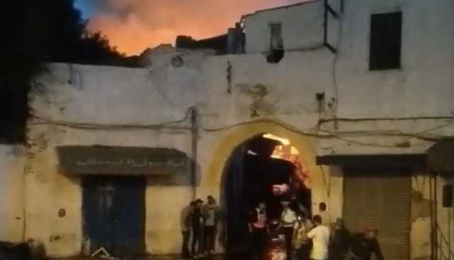 حريق يأتي على عشرات المحلات التجارية بفندق باشكو وسط مدينة الدارالبيضاء