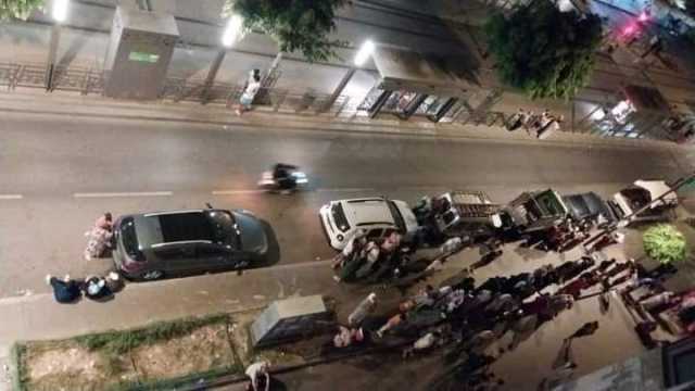 جماعة أكادير تفتح وتجهز الحدائق والساحات العامة ليلاً لاستقبال المواطنين الفارين من هلع الزلزال.