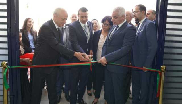 آيت الطالب والوالي مهيدية يعطيان انطلاقة خدمات 7 مراكز صحية بجهة الدار البيضاء سطات