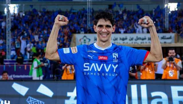 بونو يتوج رفقة الهلال السعودي بلقب الدوري المحلي روشن