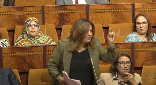 برلمانية تدعو على المباشر إلى استقالة وزير الفلاحة بعد “كارثة العيد”