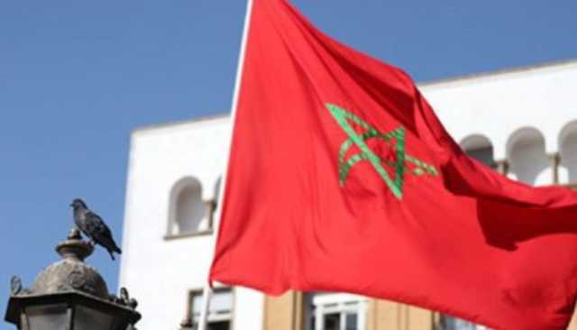 تكنيس الأعلام حدادا على وفاة والدة جلالة الملك