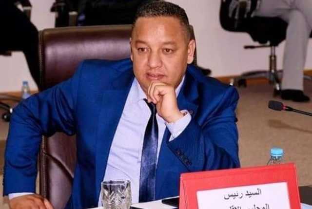 البرلماني الخلوقي يقدم استقالته من المجلس الإقليمي لسيدي سليمان بعد فراره إلى الخارج