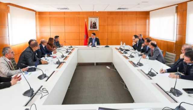المصدرون المغاربة يشكون التضييق المصري للوزير المكلف بالتجارة الخارجية