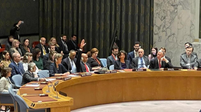 ???? مباشر: فيتو أمريكي في مجلس الأمن ضد مشروع قرار لوقف إطلاق النار في غزة