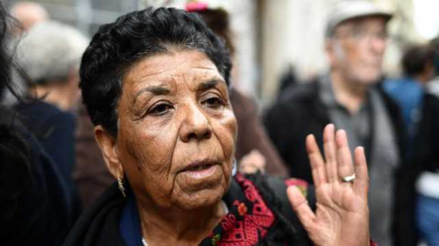 الشرطة الفرنسية توقف الناشطة الفلسطينية مريم أبو دقة بعد المصادقة على ترحيلها
