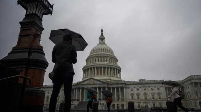 قادة الكونغرس الأمريكي يعلنون اتفاقا لتمويل الحكومة الفيدرالية وبايدن يرحب