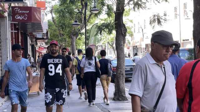 تونس.. مسيرة تجمع مئات الكاثوليك والمسلمين من أجل العيش معا