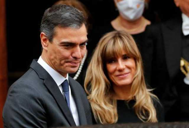 موقع إسباني لمحاربة الأخبار الكاذبة يبريء زوجة بيدرو سانشيز ومسؤولين مغاربة