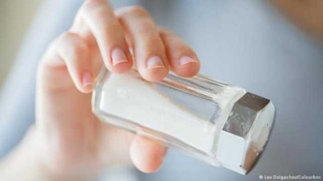 منظمة الصحة العالمية تحذر من مخاطر الإفراط في تناول الملح