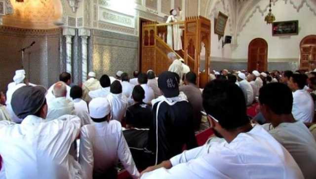 وثيقة مشبوهة تمنع الخطباء من الحديث عن فلسطين في المساجد ووزارة الأوقاف تدخل على الخط
