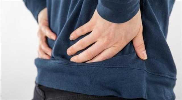 كيف يمكن علاج انحناء العمود الفقري ؟