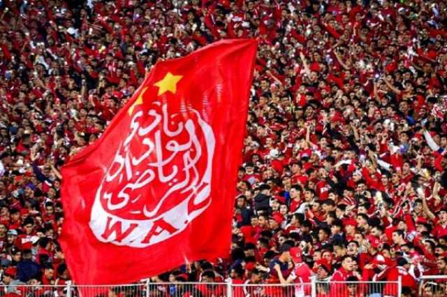 رفضوا سياسة الترقيع.. خليفة البنزرتي يتسبب في أزمة كبيرة بين أنصار الوداد والرئيس الجديد للفريق