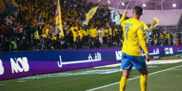ميسي.. ميسي تُفقد رونالدو صوابه وتدفعه لتوجيه حركة مخلة بالحياء للجماهير السعودية وعقوبة ثقيلة تنتظره(صورة)