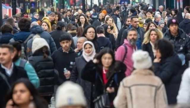 تزايد متوسط العمر عالميا وتقلص الفجوة بين الذكور والإناث