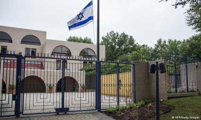 إسرائيل تخلي سفاراتها في الدول العربية.. لماذا؟