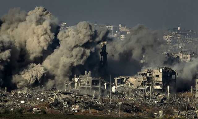 إسرائيل ضربت غزة بأكثر قنابلها تدميراً.. تحقيق نيويورك تايمز يكشف التفاصيل