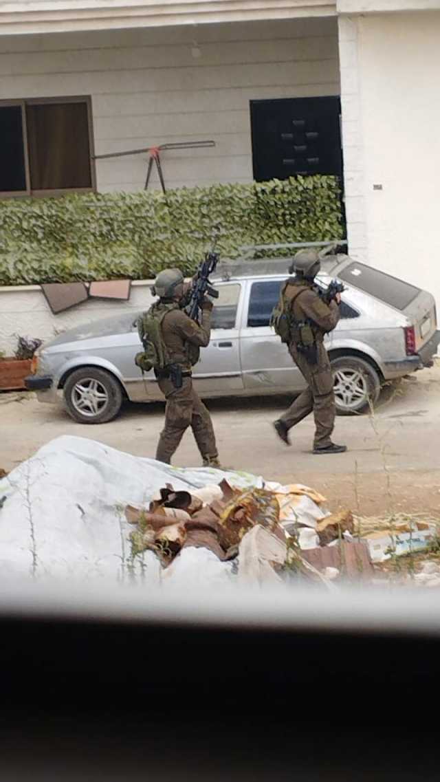 الاحتلال يحوّل منزلين إلى ثكنتين عسكريتين في يعبد