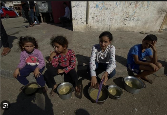  الأمم المتحدة: مخزونات الغذاء بغزة تغطي فقط من يوم إلى 4