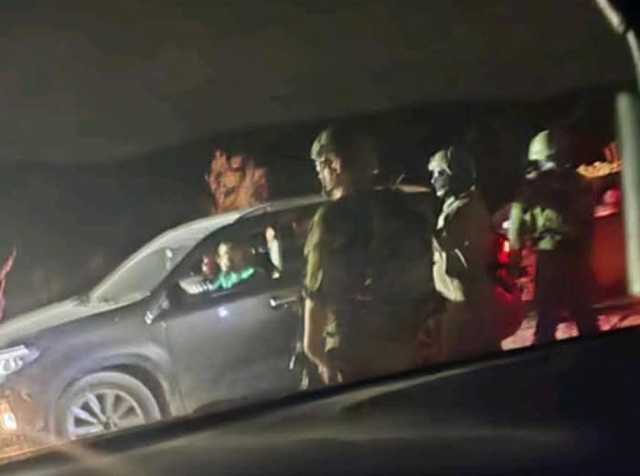 مستوطنون يهاجمون 4 مواطنين داخل مركبة في بيتونيا