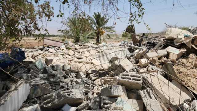 الاحتلال يهدم منشآت سكنية وحظائر مواشي بالأغوار الشمالية