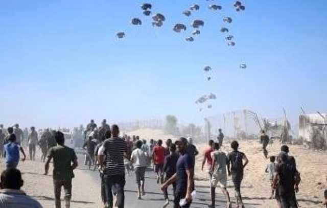 الدفاع المدني: إسقاط المساعدات جوًا يُهدد حياة المدنيين بغزة