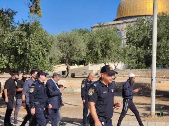 بن غفير ومئات المستوطنين يقتحمون الأقصى بذكرى 'خراب الهيكل'