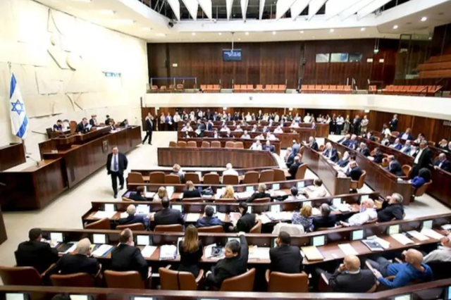 ورقة بحثية: الحرب على غزة أحدثت تحولات جذرية في المزاج العام الإسرائيلي