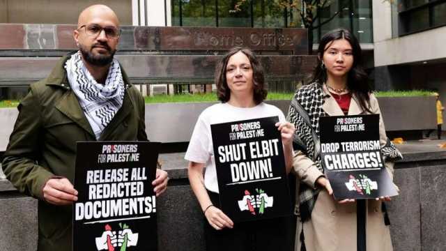 إضراب جماعي مرتقب عن الطعام في سجون بريطانيا تضامنًا مع فلسطين