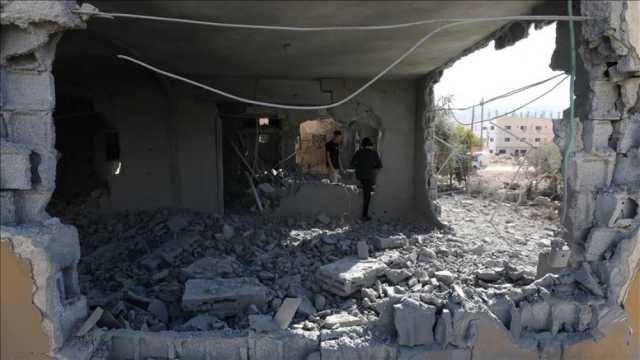 الاحتلال يُفجر شقة سكنية في طوباس