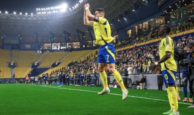 النصر يكتسح الفتح بخماسية ويتربع على صدارة دوري روشن