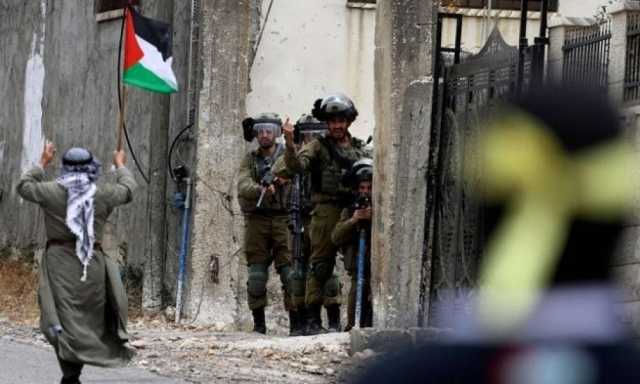 محافظة القدس: الاحتلال يفرض مشروعًا في قلنديا تمهيدًا لتهجير عشرات العائلات قسرًا