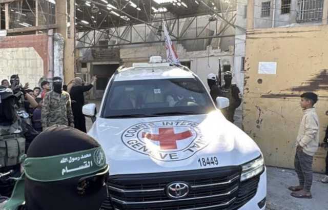 'حماس': الاحتلال فشل في الوصول إلى أسراه والقسام تخوض عمليات دقيقة لتسليمهم