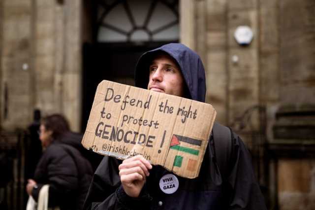 اسكتلنديون تظاهروا دعمًا لغزة ينتظرون 'تهمة الإرهاب'
