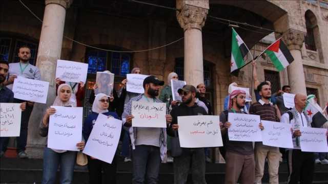 سوريا.. عشرات يتظاهرون في دمشق للتضامن مع غزة والسودان