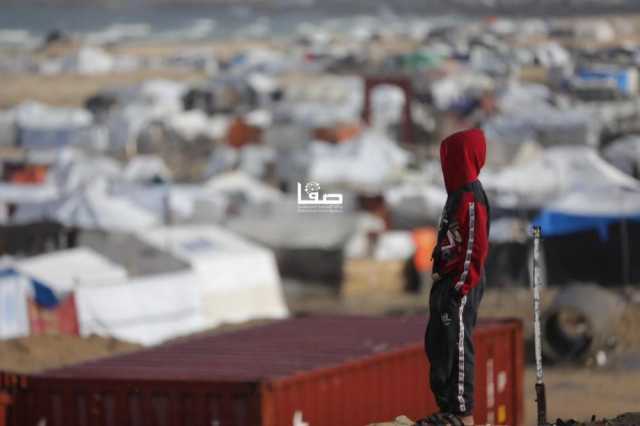 تحذيرات من تداعيات كارثية.. الأمطار تغرق خيام النازحين في غزة