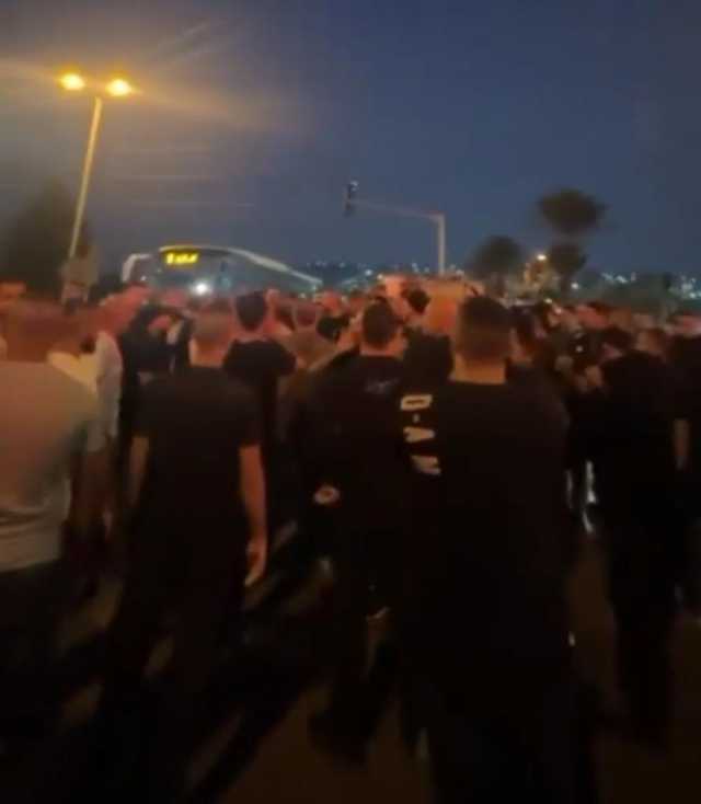 تشييع جثمان شاب أعدمته شرطة الاحتلال في عرعرة