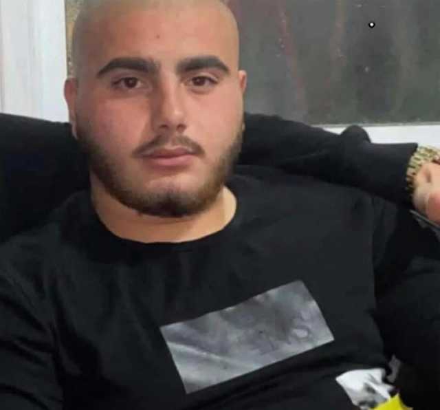 228 قتيلًا منذ مطلع العام.. مصرع شاب بإطلاق نار في وادي عارة