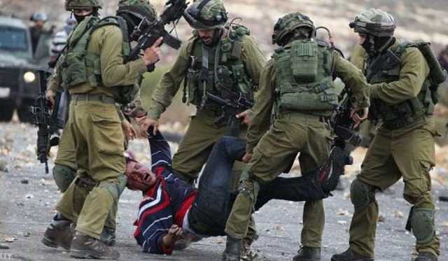 جيش الاحتلال يحتجز شابًا وينكل به في ترمسعيا
