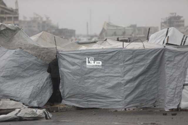 بلدية غزة: انهيار منازل وتطاير آلاف الخيام نتيجة المنخفض