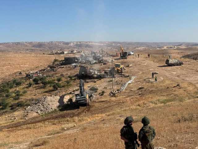 'الزويدين'.. قرية بدوية ينهشها الاستيطان ونقص الخدمات الأساسية