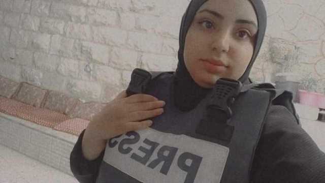 الاحتلال يعتقل الصحفية أشواق عوض من الخليل